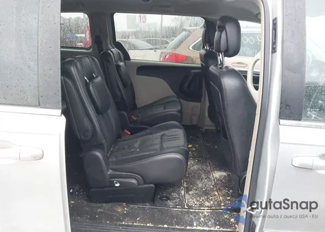 2012 Chrysler Town & Country Touring from USA, damaged, VIN 2C4RC1BG5CR422970